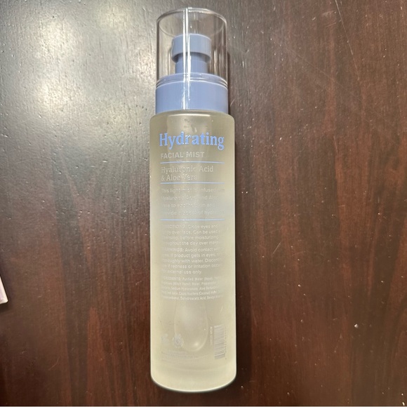 Nature Love Hydrating Facial Mist Hyaluronic Acid & Aloe Vera - Picture 3 of 5